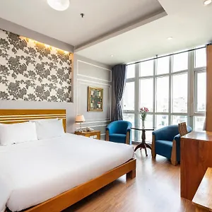 Hotel Lucky Star 266 De Tham